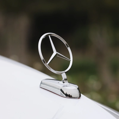 decal xe oto Mercedes -Benz BIDS dán decal xe oto tem dán kính lái ô tô