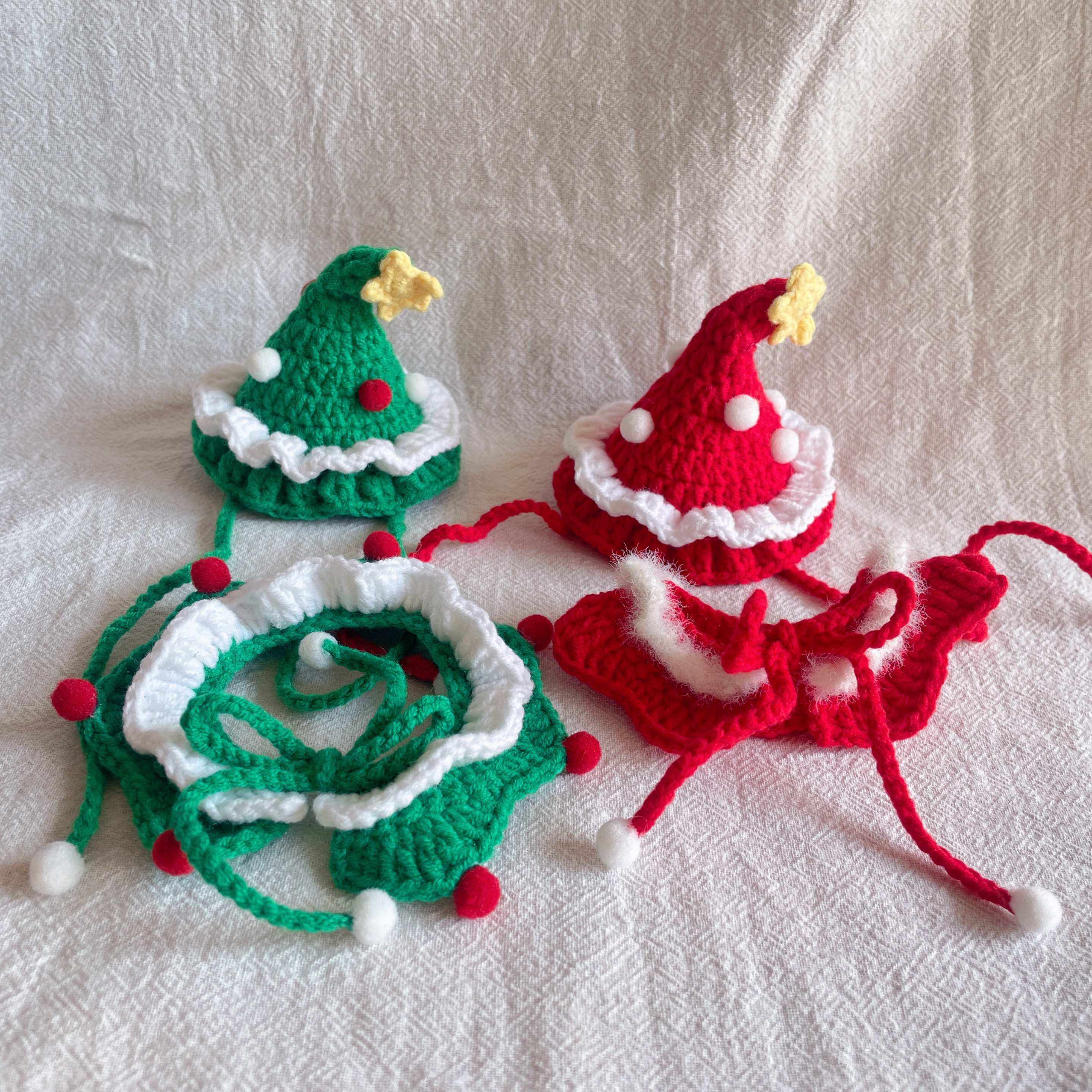 成品手工钩织10CM棉花娃娃公仔圣诞帽子披肩娃衣配饰