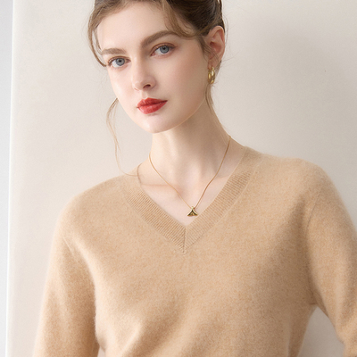 亲肤柔软~V领100%山羊绒衫女