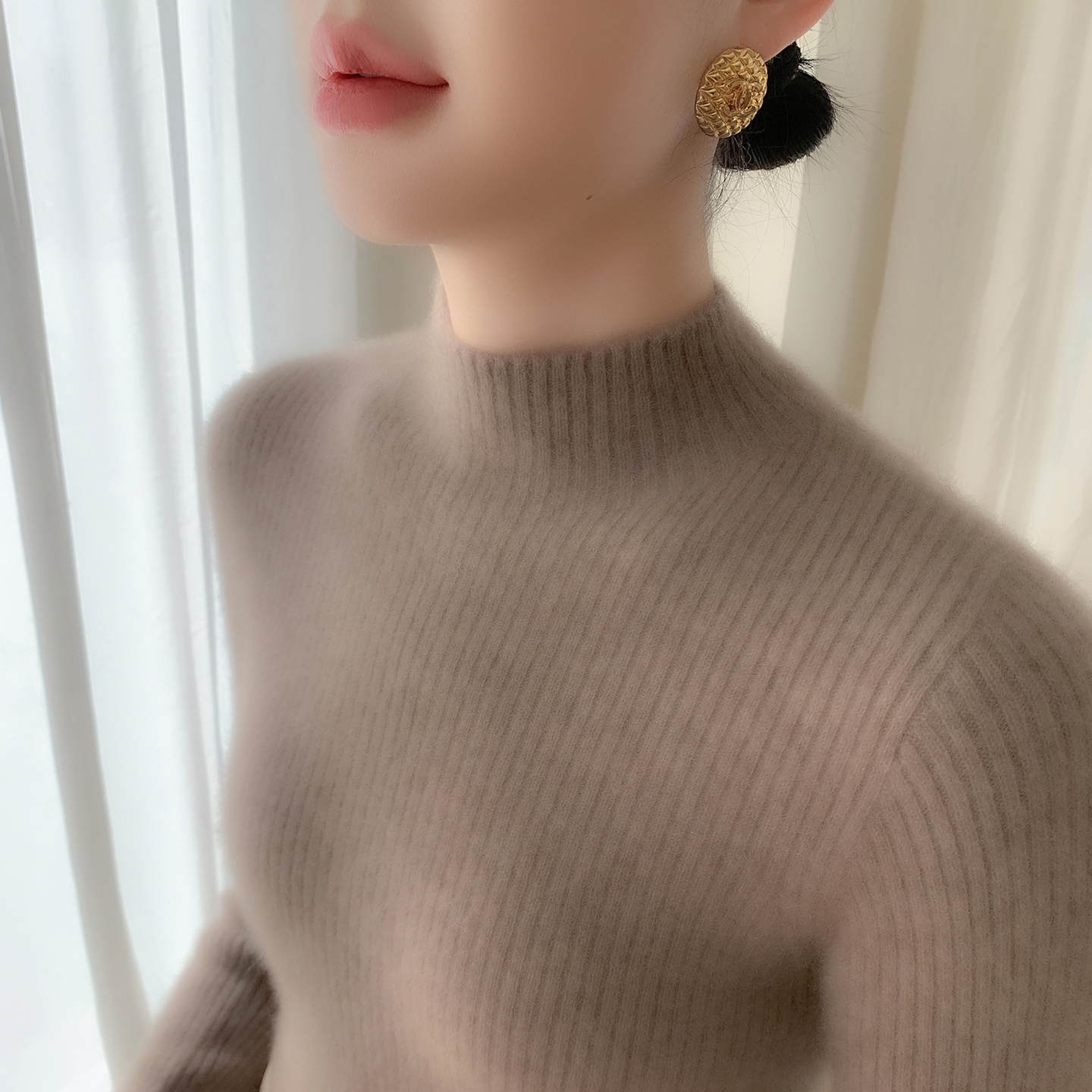 山羊绒衫女半高领针织衫修身毛衣