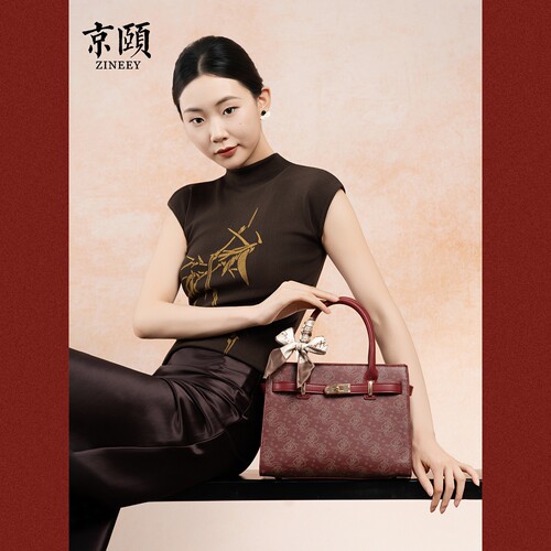 2026新款祥云图案新中式婚包红色手提大气新娘妈妈喜婆婆结婚包