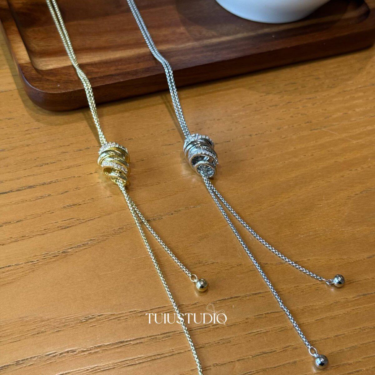 小众设计金属感个性特色缠绕结绳项链女轻奢百搭抽拉毛衣链包邮