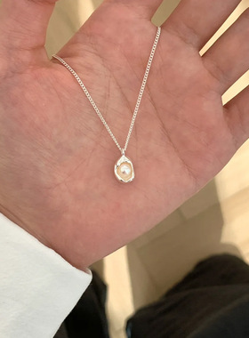 轻奢小众珍珠蝴蝶项链女夏设计感百搭简约锁骨链ins冷淡风配饰品