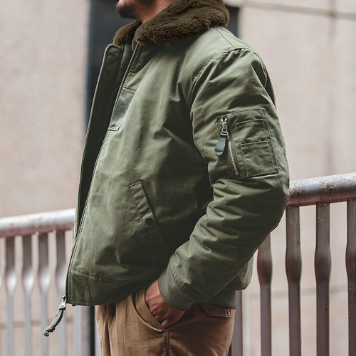 马登加厚工装美式复古飞行员夹克