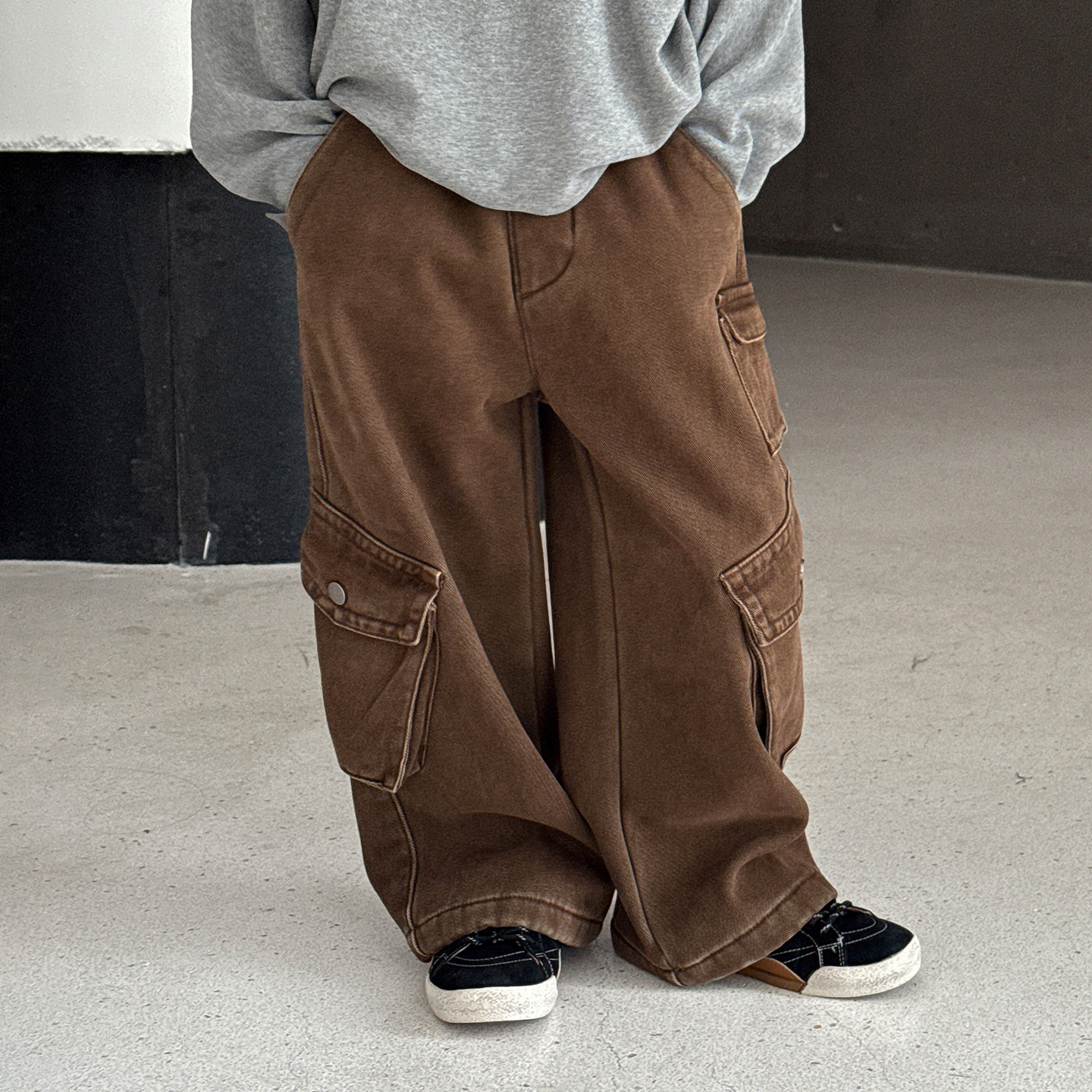 男童裤子宽松工装裤儿童2025冬装新款韩版儿童洋气加绒加厚直筒裤