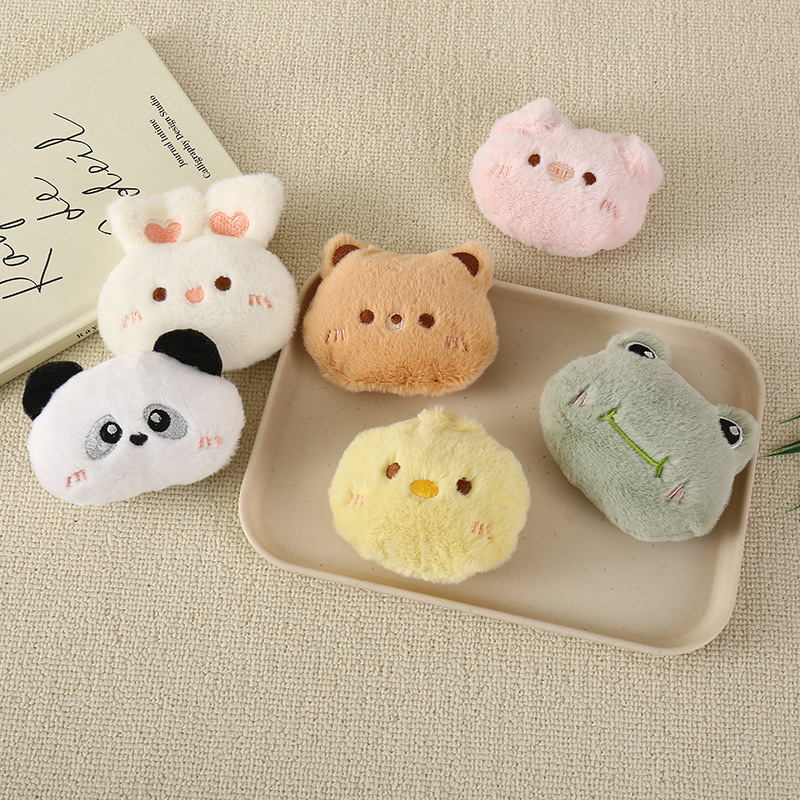 卡通毛绒兔子小猪熊猫配饰 DIY玩偶胸针挂件衣服包包围巾辅料配件