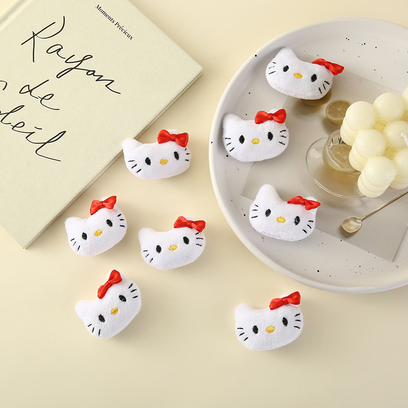 可爱布艺KT猫毛绒卡通公仔头手工DIY饰品配件童袜子鞋帽服装辅料