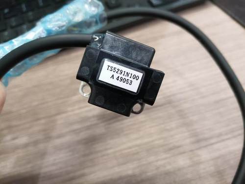 多摩川编码器全新原装正品