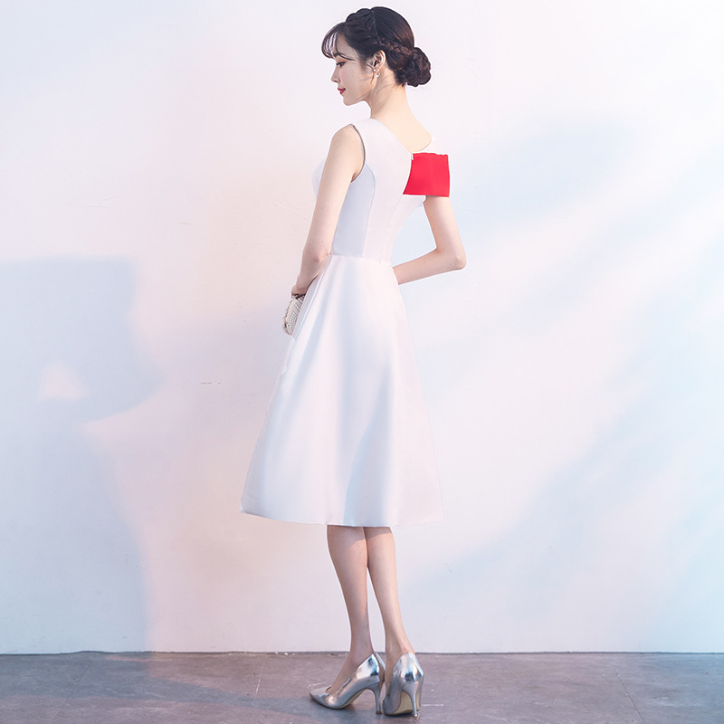 小礼服女短裙2023新款演讲比赛朗诵主持人气质显瘦大合唱团演出服