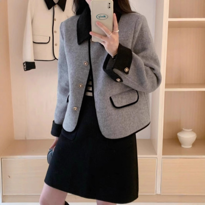 年轻妈妈秋装翻领毛呢外套2024新款中老年人女装春秋时尚短款开衫