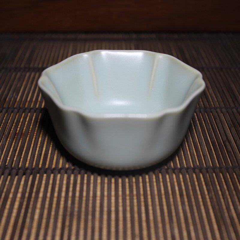 粉青釉开片汝窑茶具图片