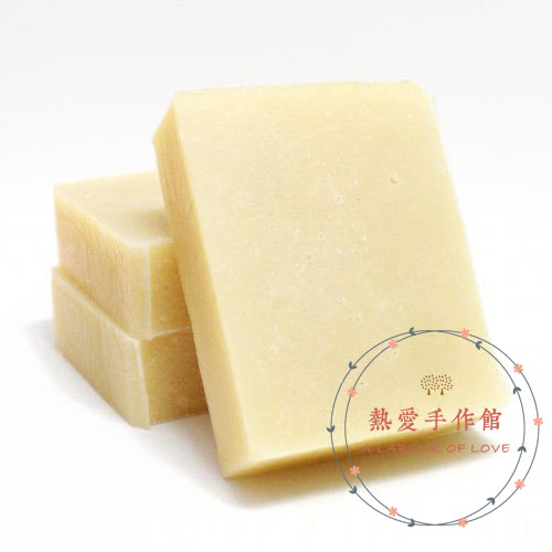 杏仁乳木果手工皂人奶基冷制diy