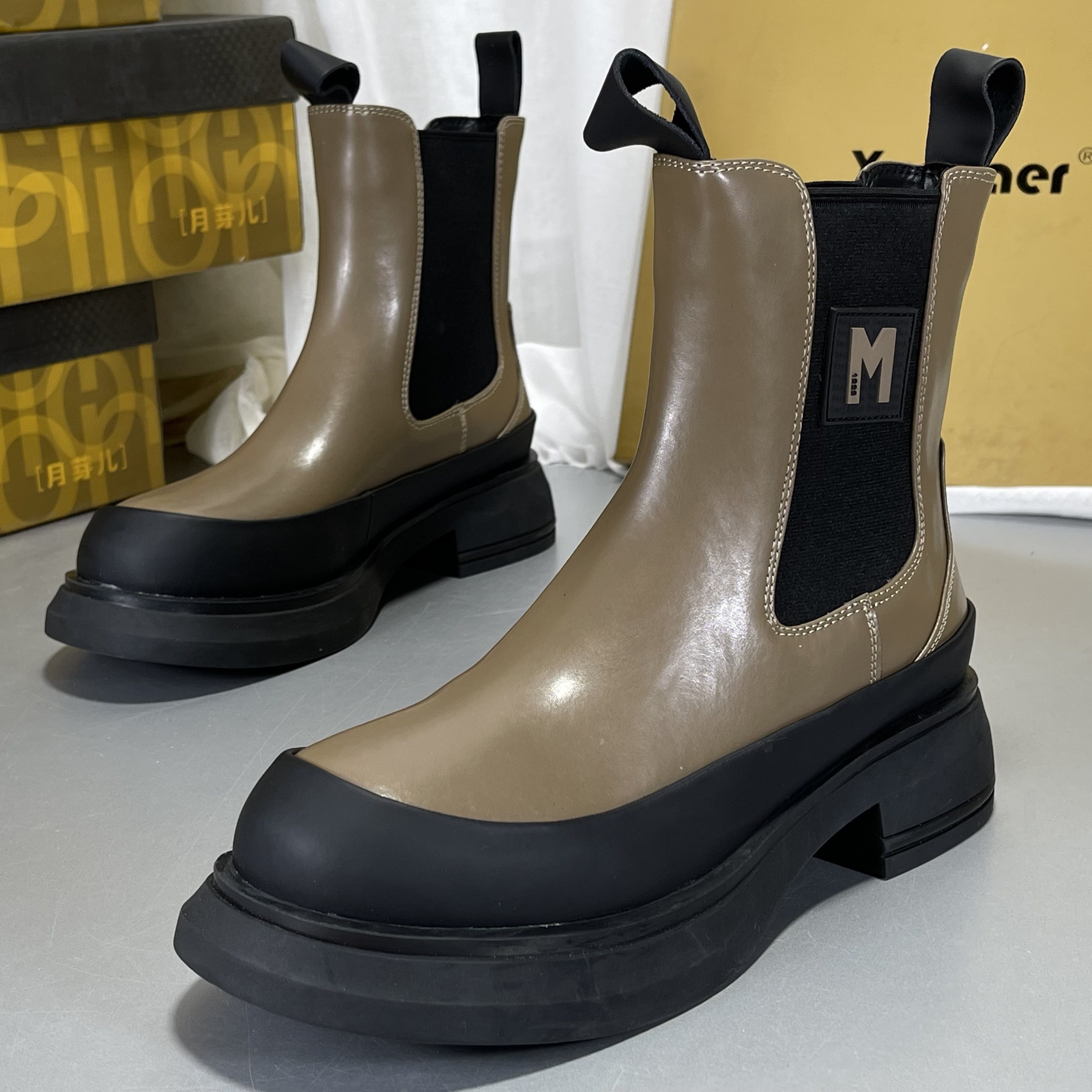 月芽儿秋冬加绒牛皮切尔西靴女套脚百搭瘦瘦靴英伦风松紧带短靴子,女鞋,马丁靴,淘宝优惠券,粉丝福利购,淘宝优惠卷