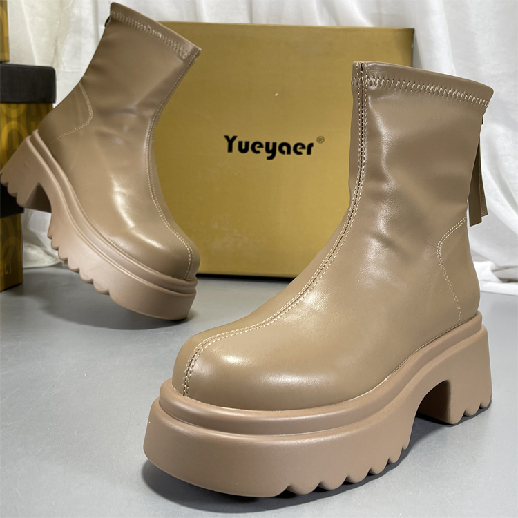 月芽儿厚底马丁靴女冬季加绒真皮增高弹力瘦瘦靴粗跟切尔西短靴子