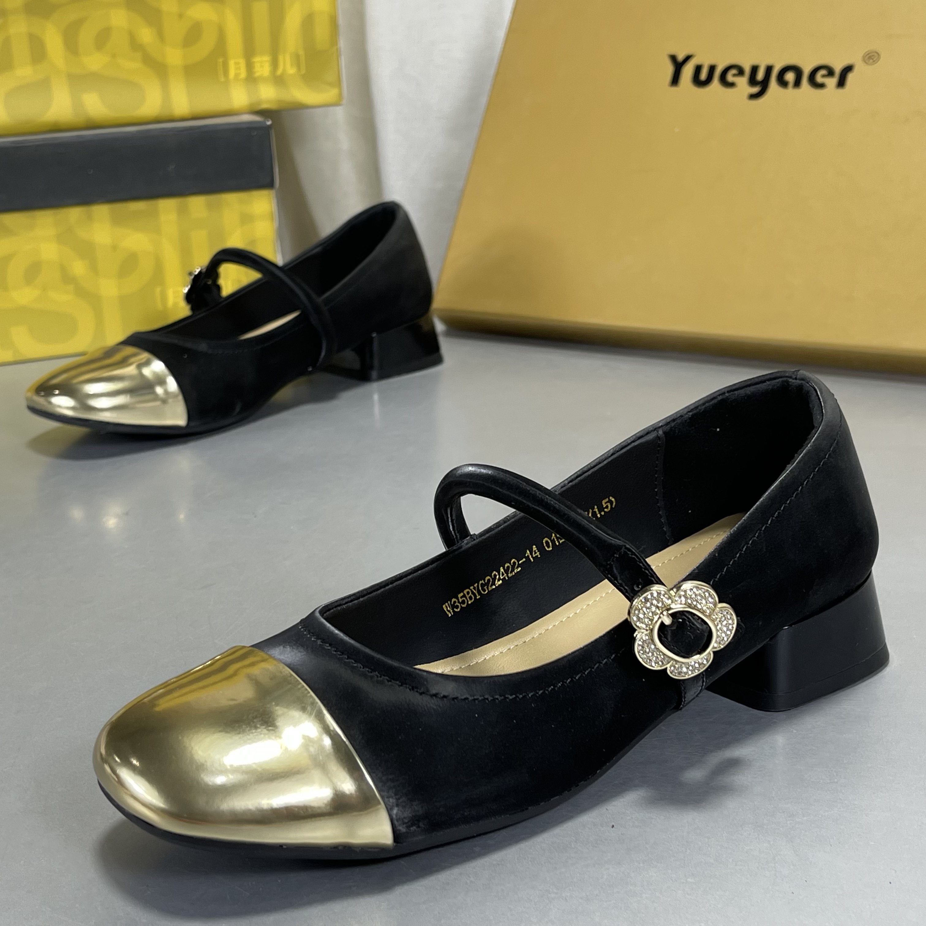 月芽儿法式玛丽珍鞋女鞋真皮2026春秋新款粗跟方头浅口一字带单鞋,女鞋,玛丽珍鞋,淘宝优惠券,粉丝福利购,淘宝优惠卷