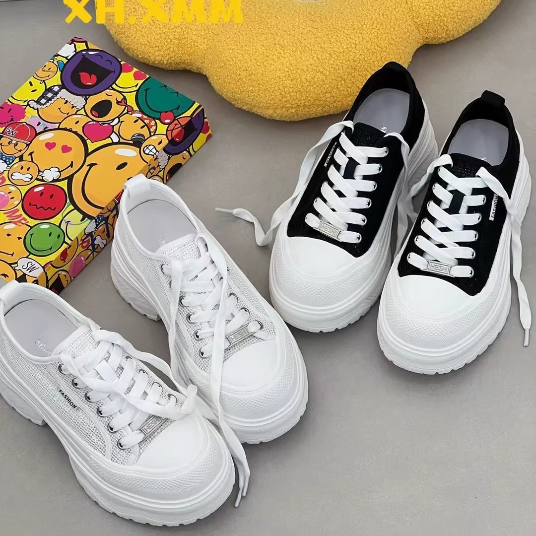 品牌清仓厚底女鞋2025夏季新款运动休闲透气网面鞋舒适增高小白鞋