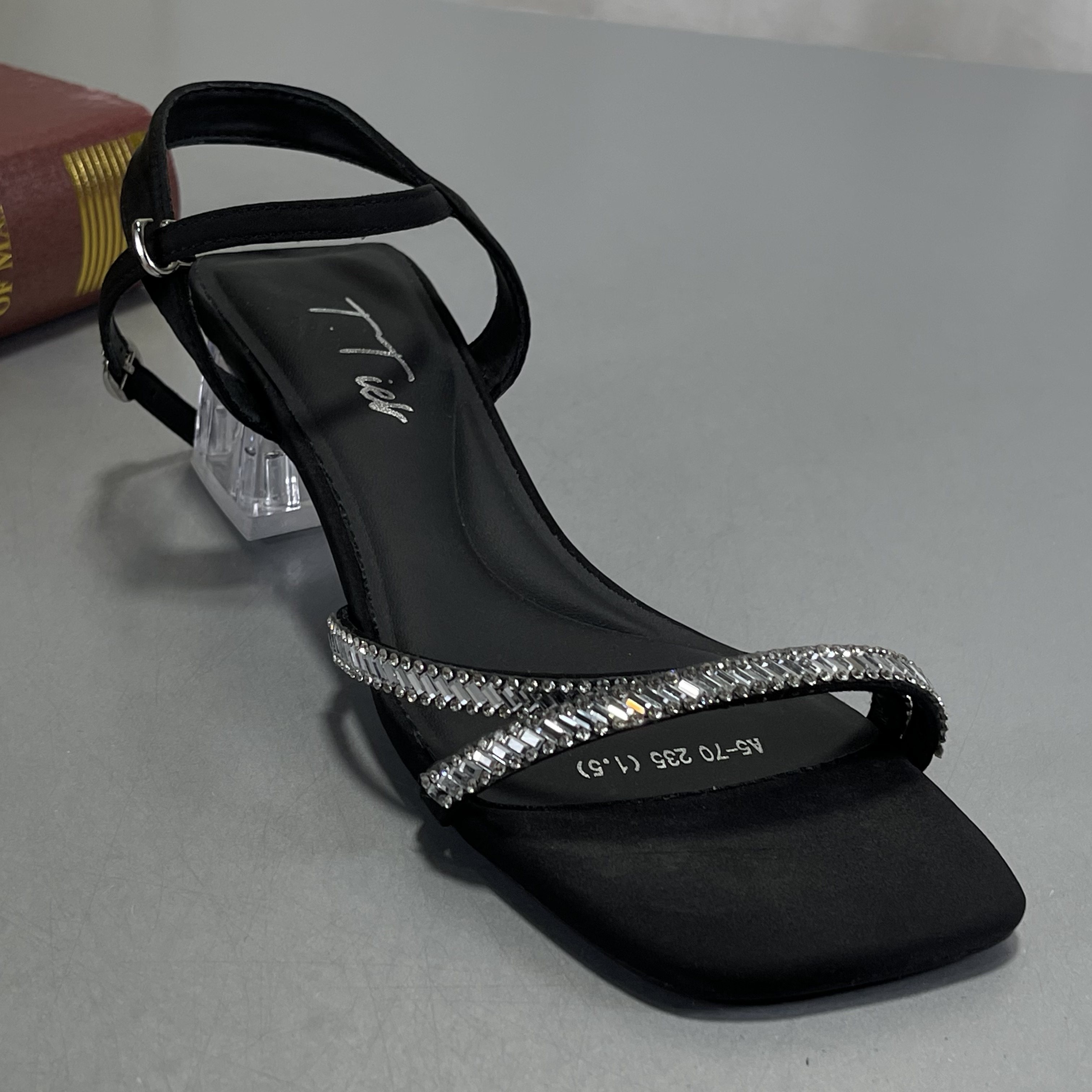 品牌尾单夏季凉鞋2026新款法式仙女风性感水钻配裙子罗马凉鞋捡漏,女鞋,时装凉鞋,淘宝优惠券,粉丝福利购,淘宝优惠卷