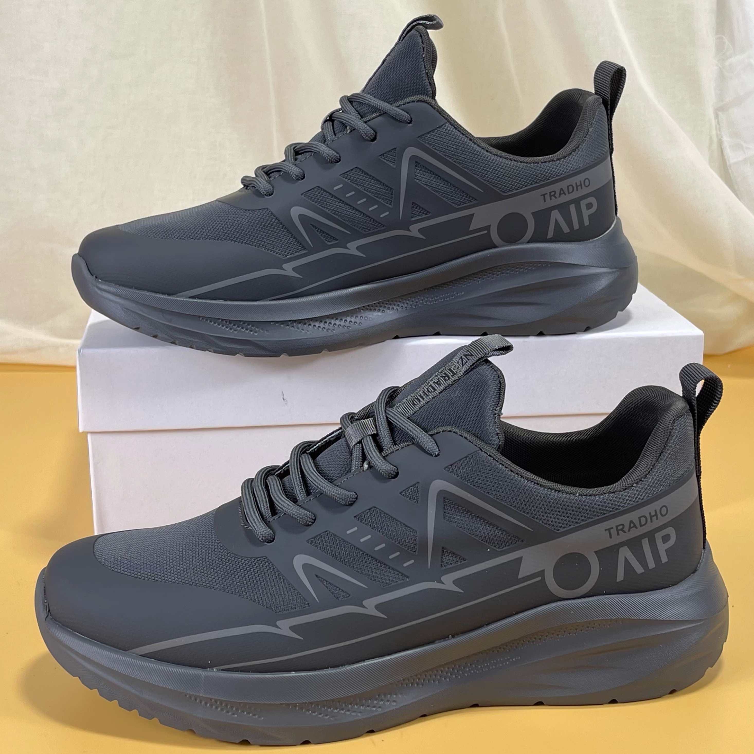 鞋子男户休闲鞋2025秋季新款透气潮流百搭男士厚底轻便跑步运动鞋