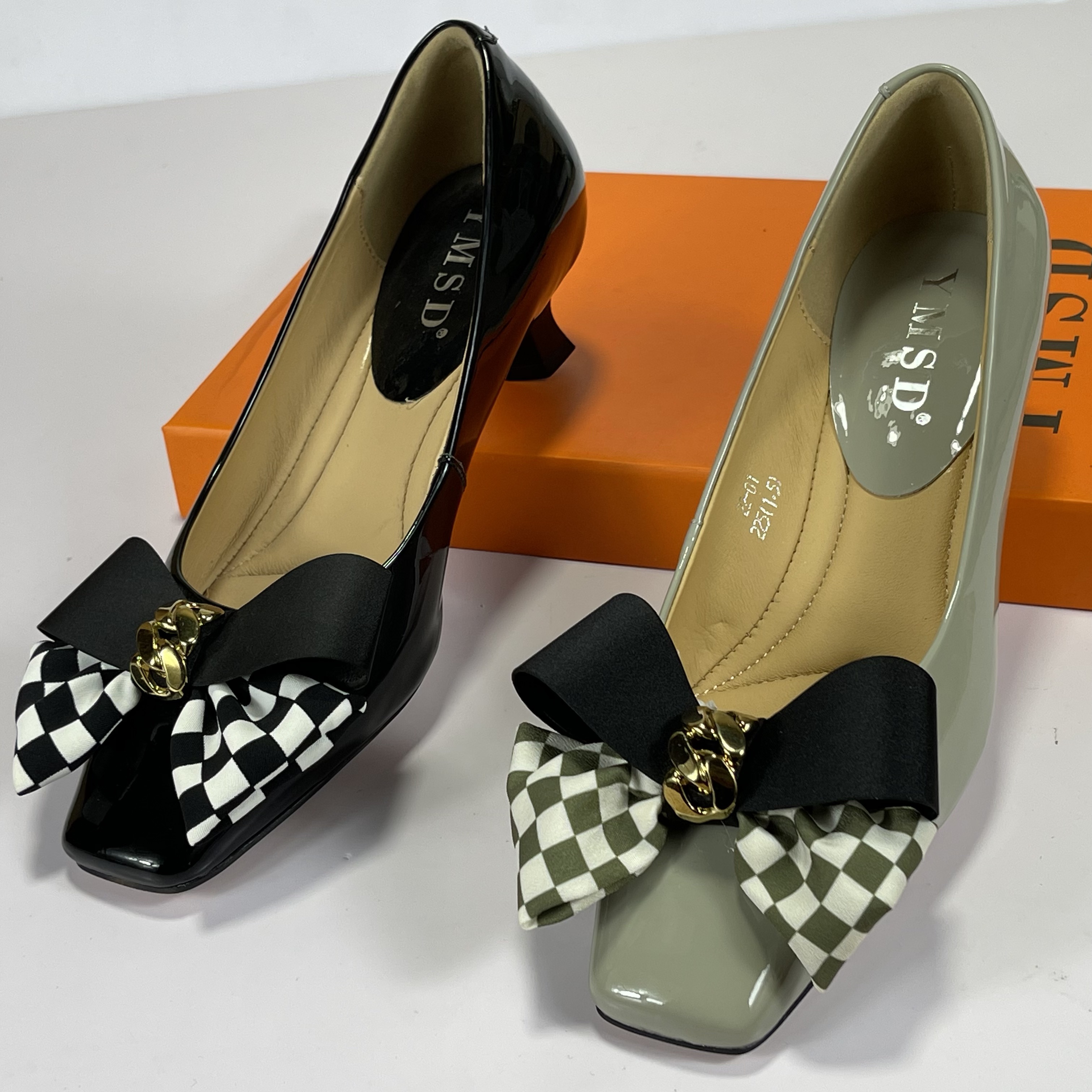 牛漆皮软皮真皮单鞋女低跟2025秋新款方头透气蝴蝶结气质女皮鞋