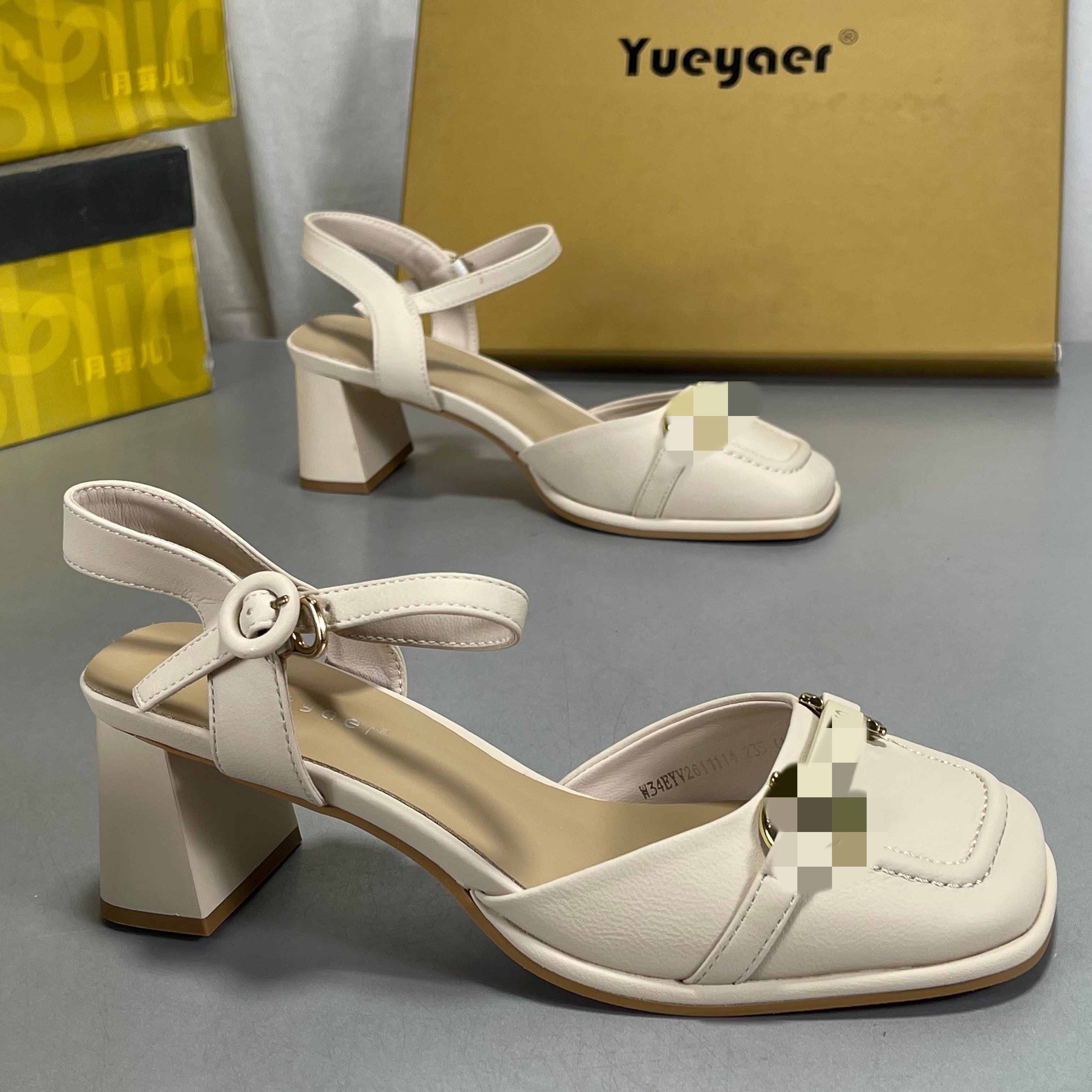 月芽儿中空凉鞋女2026春夏复古方头粗跟一字扣包头女鞋配裙子单鞋,女鞋,时装凉鞋,淘宝优惠券,粉丝福利购,淘宝优惠卷