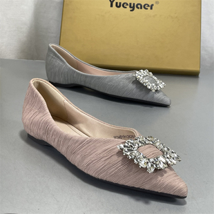 春秋水钻女士浅口平底瓢鞋 女真皮内里2026新款 尖头单鞋 月芽儿法式