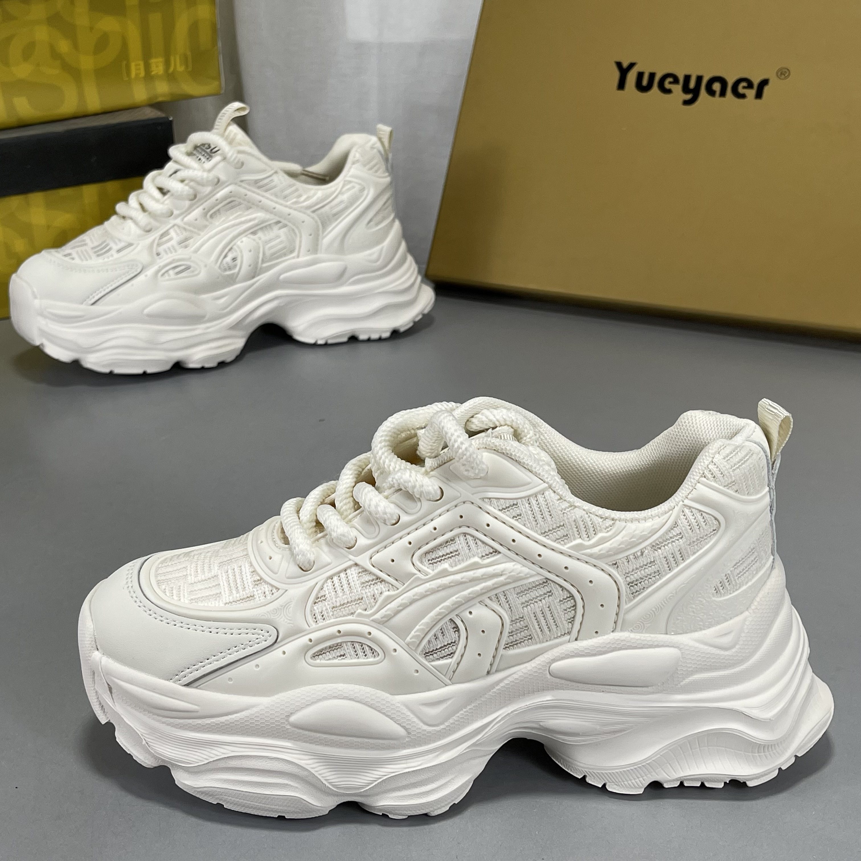 月芽儿正品撤柜休闲小白鞋女弹性软底休闲运动鞋老爹鞋户外老爹鞋,女鞋,德训鞋,淘宝优惠券,粉丝福利购,淘宝优惠卷