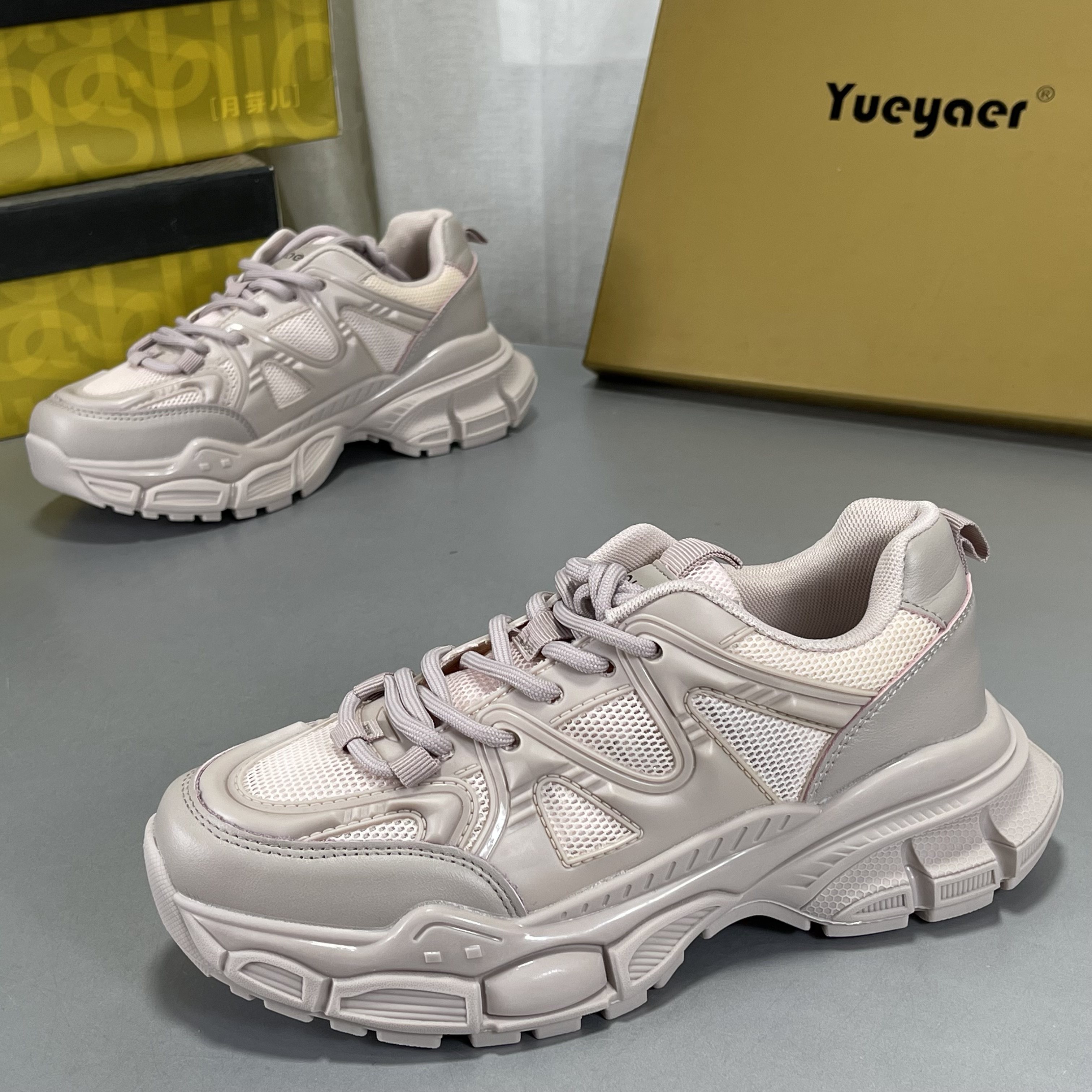 月芽儿正品撤柜牛皮运动鞋真皮学院风休闲鞋百搭软底轻便老爹鞋,女鞋,老爹鞋,淘宝优惠券,粉丝福利购,淘宝优惠卷