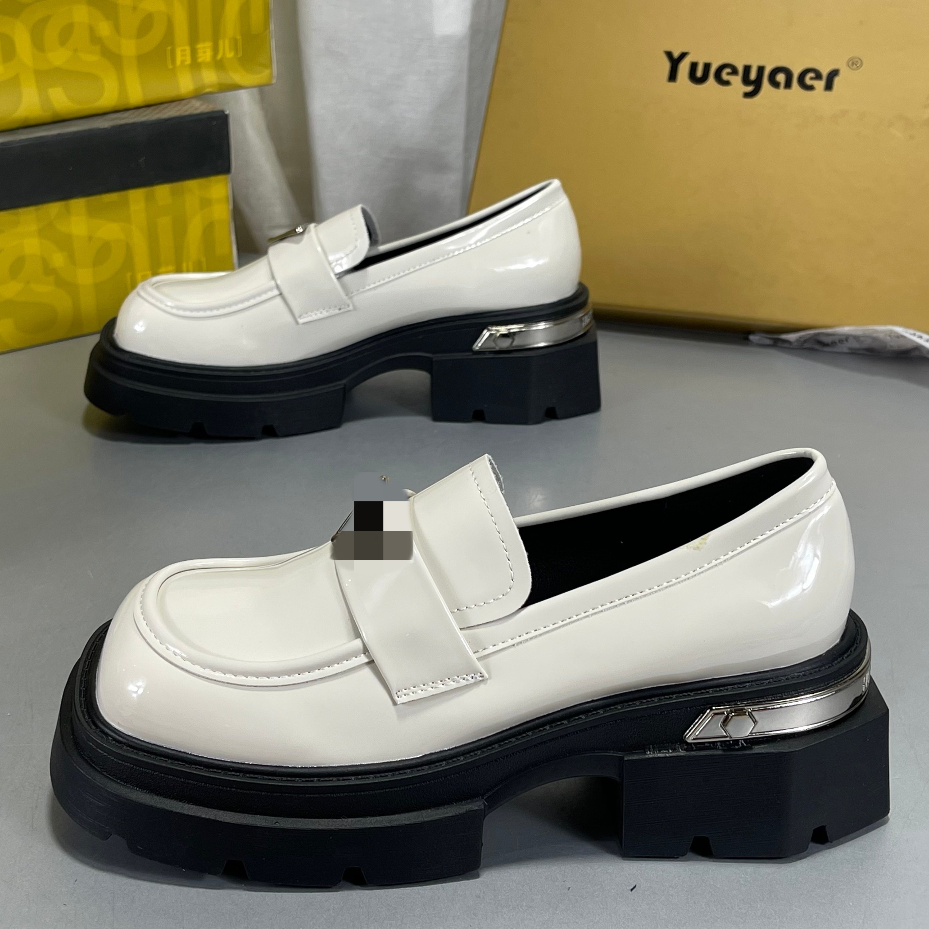 月芽儿厚底增高乐福鞋女2026新款牛漆皮一脚蹬小皮鞋百搭松糕单鞋,女鞋,乐福鞋（豆豆鞋）,淘宝优惠券,粉丝福利购,淘宝优惠卷