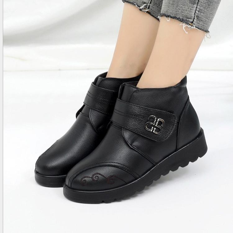 外贸女鞋中老年人牛皮妈妈鞋女短靴秋冬保暖防滑加厚加绒真皮棉鞋