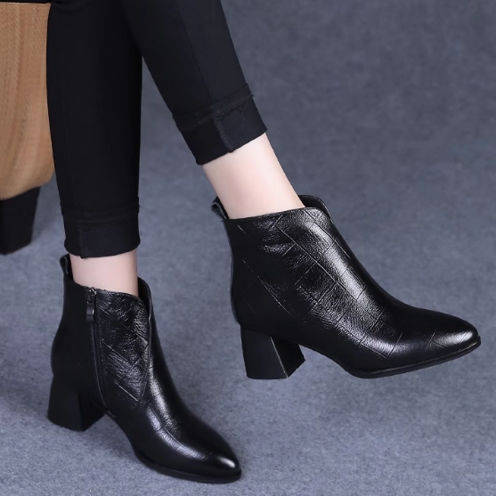 专柜正品胎牛皮切尔西女侧拉链尖头粗跟加绒二棉时装裸靴真皮短靴,女鞋,时装靴,淘宝优惠券,粉丝福利购,淘宝优惠卷