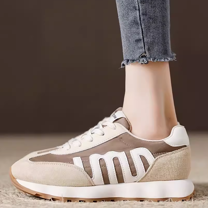 品牌撤柜真皮得训鞋老爹鞋女超火阿甘鞋2024新款软底运动休闲女鞋