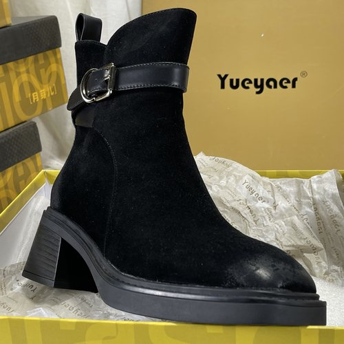 月芽儿磨砂羊皮厚底短靴女2025秋冬粗跟圆头百搭气质复古风马丁靴