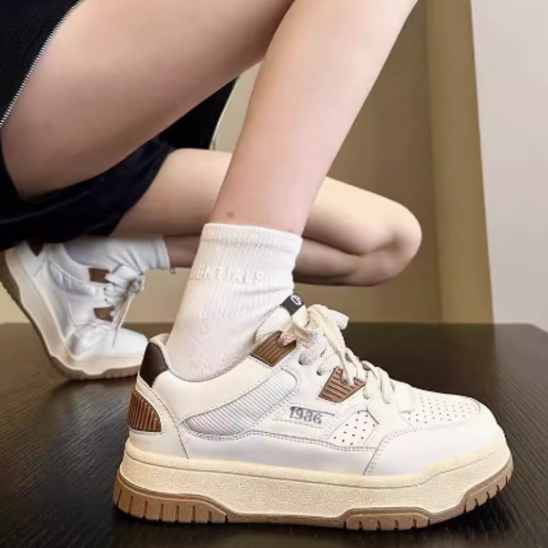 专柜正品复古真皮小白鞋女2025春秋新款厚底单鞋休闲牛皮运动板鞋,女鞋,时尚休闲鞋,淘宝优惠券,粉丝福利购,淘宝优惠卷