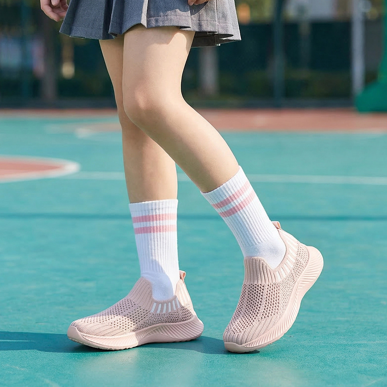 2026新款儿童运动鞋春夏男女童网布休闲鞋透气软底轻便减震跑步鞋