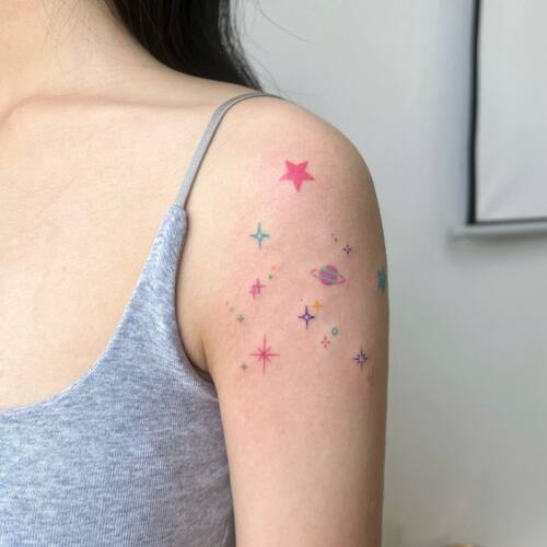 星星散落肩头 彩色纹身肩膀锁骨星球防水持久ins仿真刺青