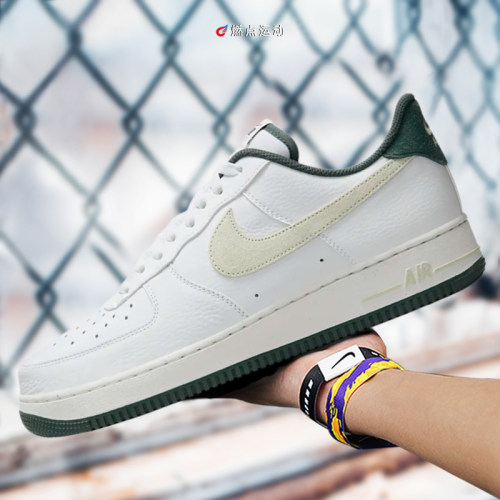 Nike/耐克 Nike Air Force 1 07 LV8 COB      板鞋HF1939-100