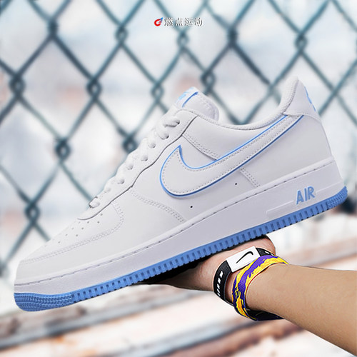 Nike/耐克 Nike Air Force 1男子板鞋DV0788-101
