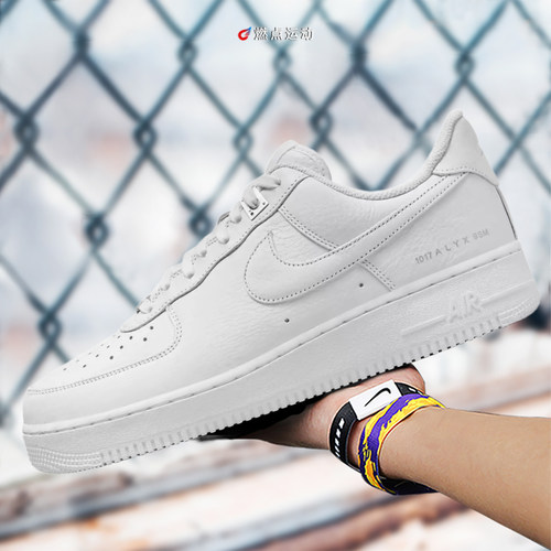 Nike耐克耐磨低帮耐磨板鞋