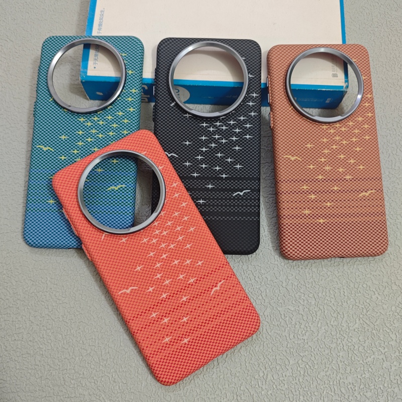 凯夫拉纹燕影内置磁吸华为mate60pro+手机壳华为mate70pro金属按键镜头圈PC硬壳华为mate70pro+