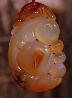 源饰界-天然冰彩玉髓俏色巧雕龙如意水晶洞吉祥如意大号玉石吊坠