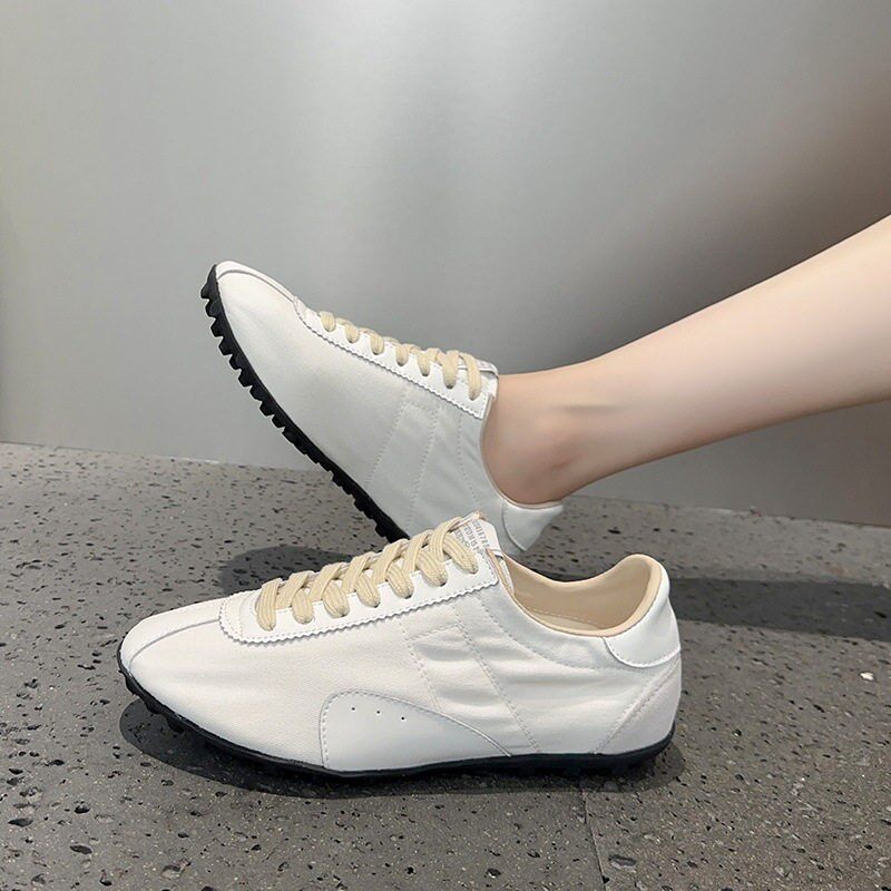 韩国2026春季新款平底系带休闲时尚小众拼色复古运动跑鞋德训鞋女