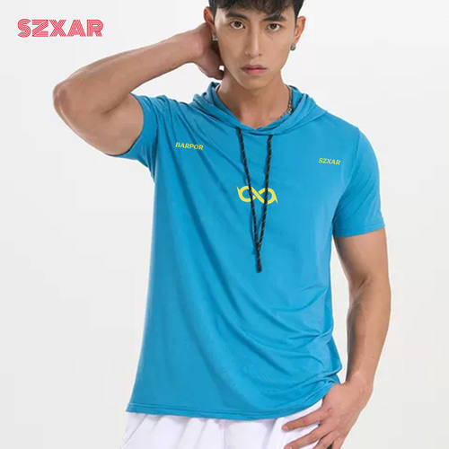 SZXAR断开字胶印短袖T恤连帽网眼休闲宽松款打底上衣男女同款运动