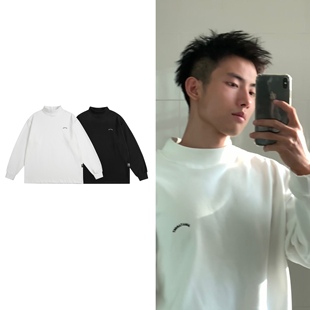 黑子舞想日系复古潮流德绒打底衫字母小刺绣半高领宽松套头衫