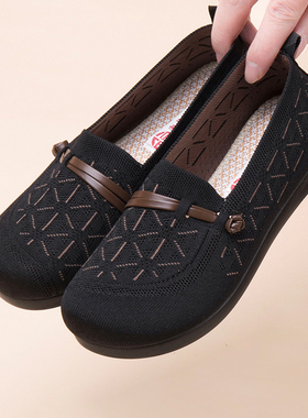 妈妈鞋中老年舒适老北京布鞋女新款春秋老年人软底防滑平底奶奶鞋