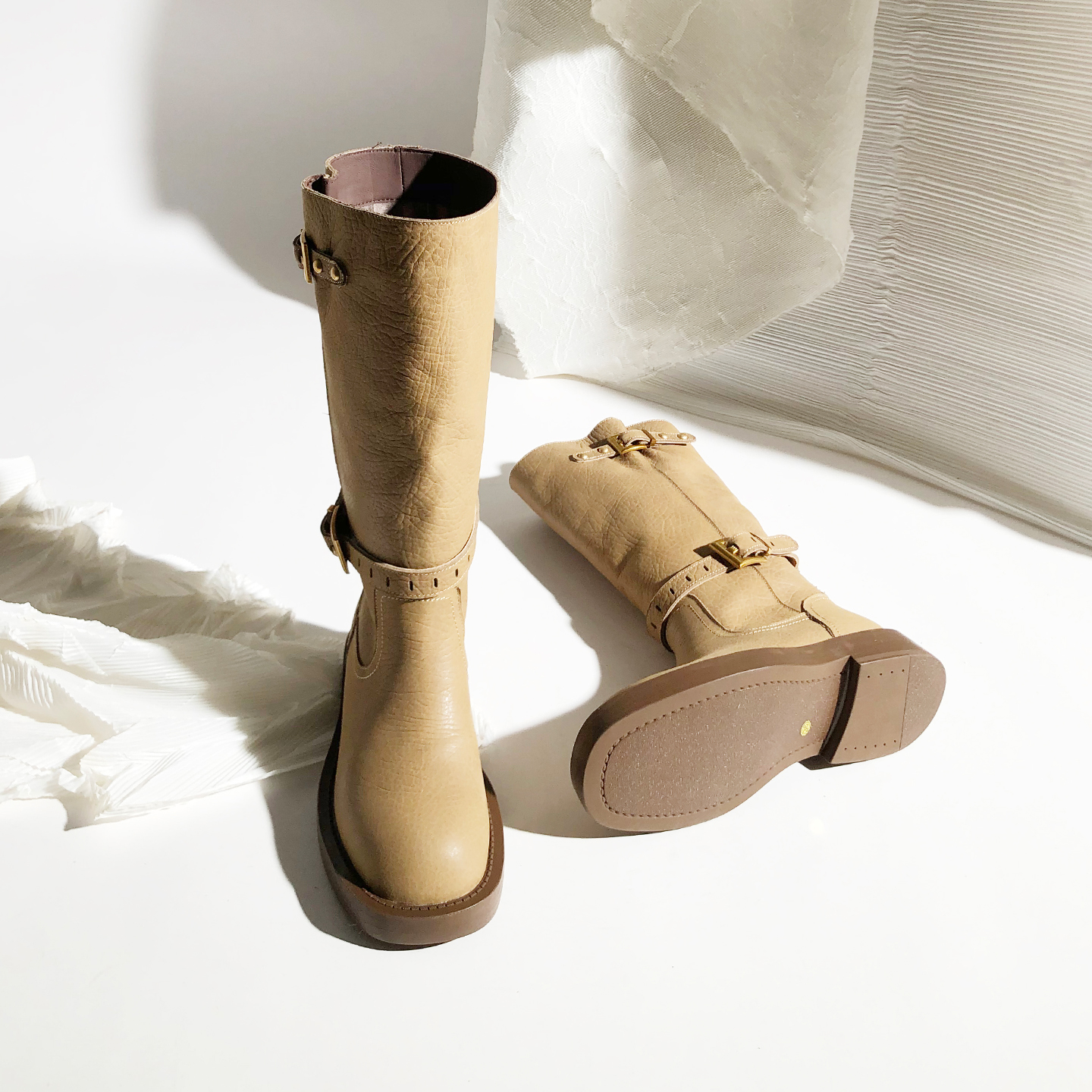 英伦圆头高筒皮带扣套脚骑士靴