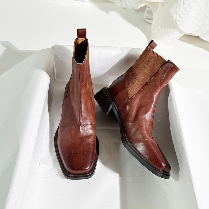 莲花府邸头层牛皮粗跟切尔西短靴