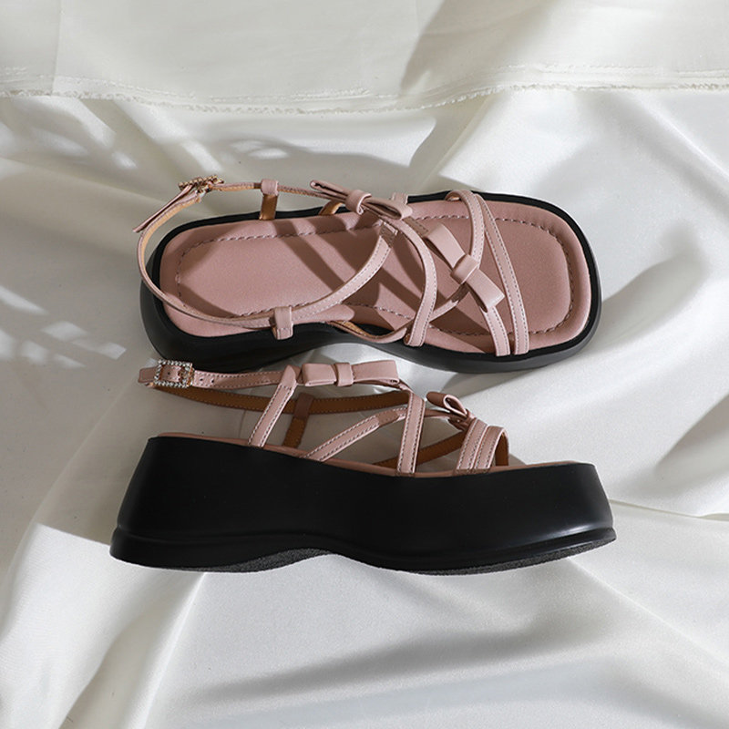 莲花府邸2025夏季露趾凉鞋女新款真皮编织绑带小个子增高罗马凉鞋