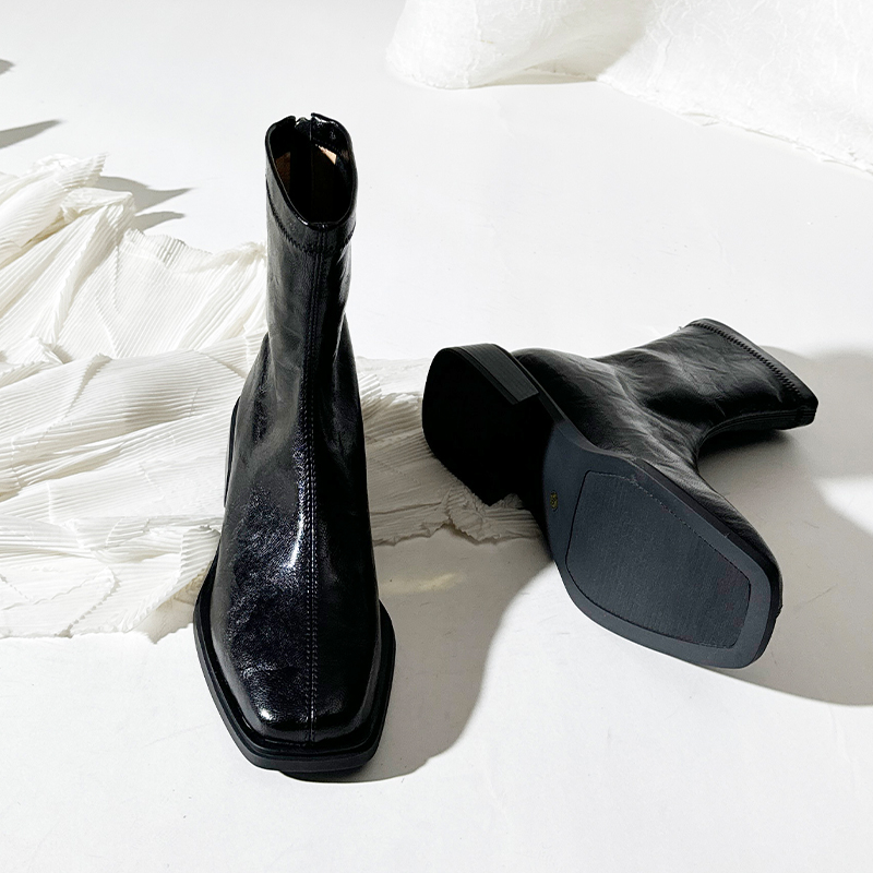 莲花府邸粗跟弹力靴方头防水台