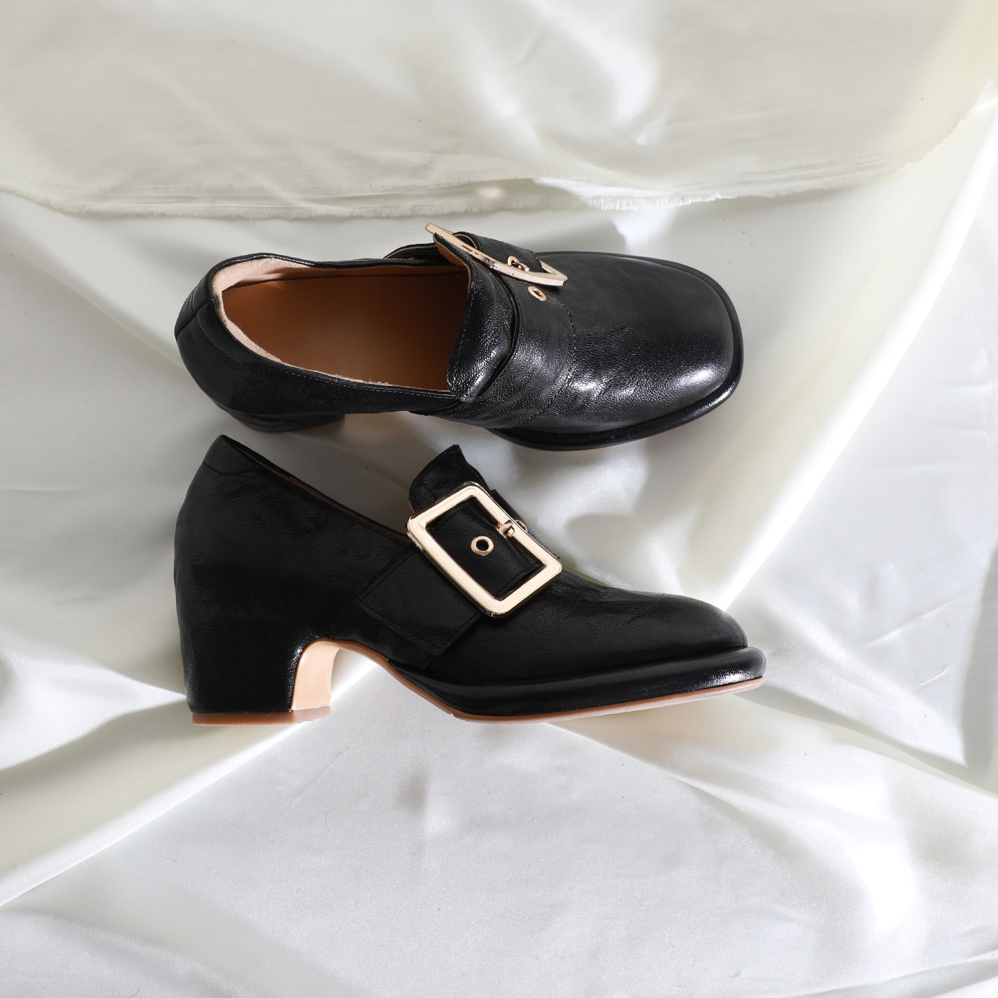 莲花府邸2026春季时尚单鞋圆头中口皮带扣鞋气质百搭粗跟羊皮女鞋,女鞋,深口单鞋,淘宝优惠券,粉丝福利购,淘宝优惠卷