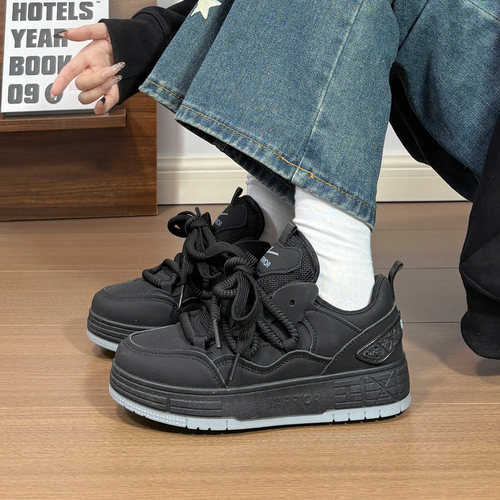 回力情侣款黑色休闲运动板鞋春款